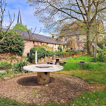 Schloss Hilbringen Gesindewohnungen Merzig Exterior foto